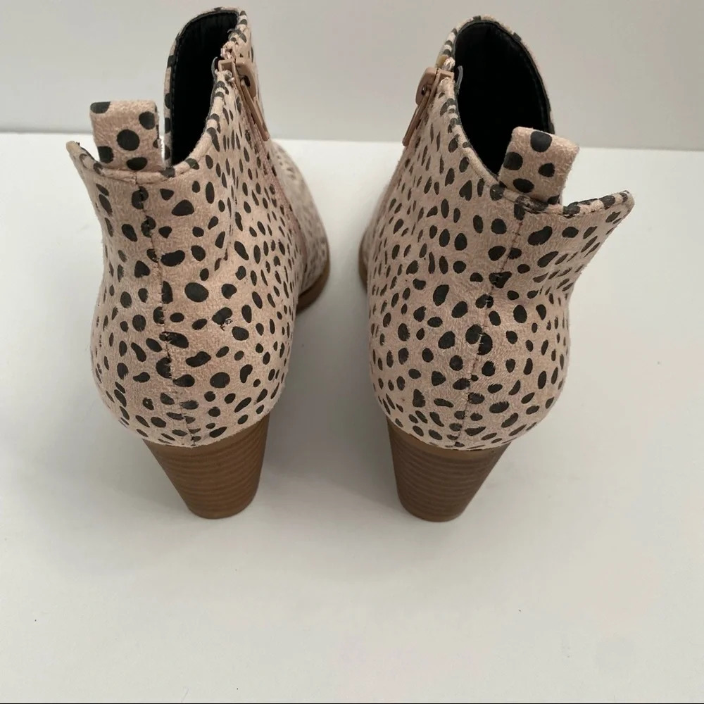 Blush Pink Cheeta Animal Print Ankle Boot Booties - Picture 12 of 15